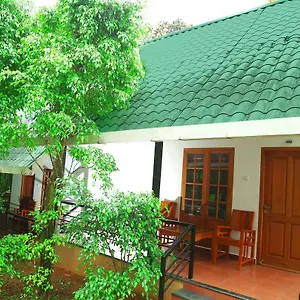 *** Resort Greens India